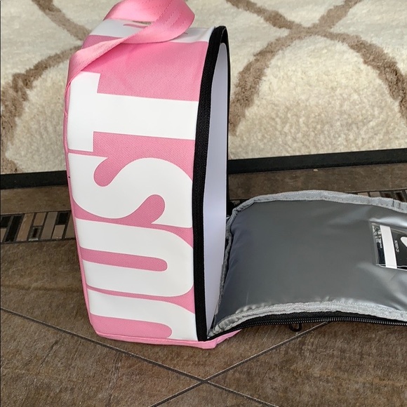 NIKE Children's Apparel Front Zip Fuel Pack Kid’s - Picture 10 of 16